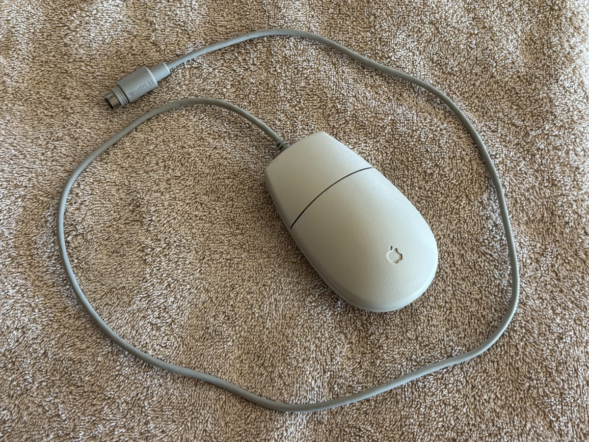 Vintage Original Apple Macintosh Desktop Bus Mouse II M2706 1