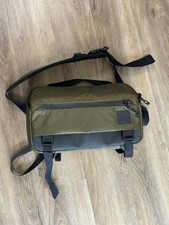 Moment Rugged Camera Sling 10L Olive Padded P...