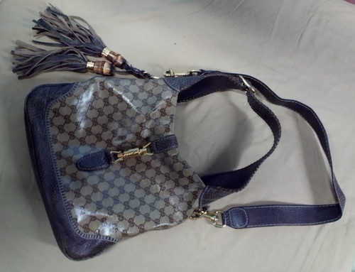 Vintage Authentic  GUCCI Hobo  Brown Shoulder Bag,with 2 Bamboo tassels