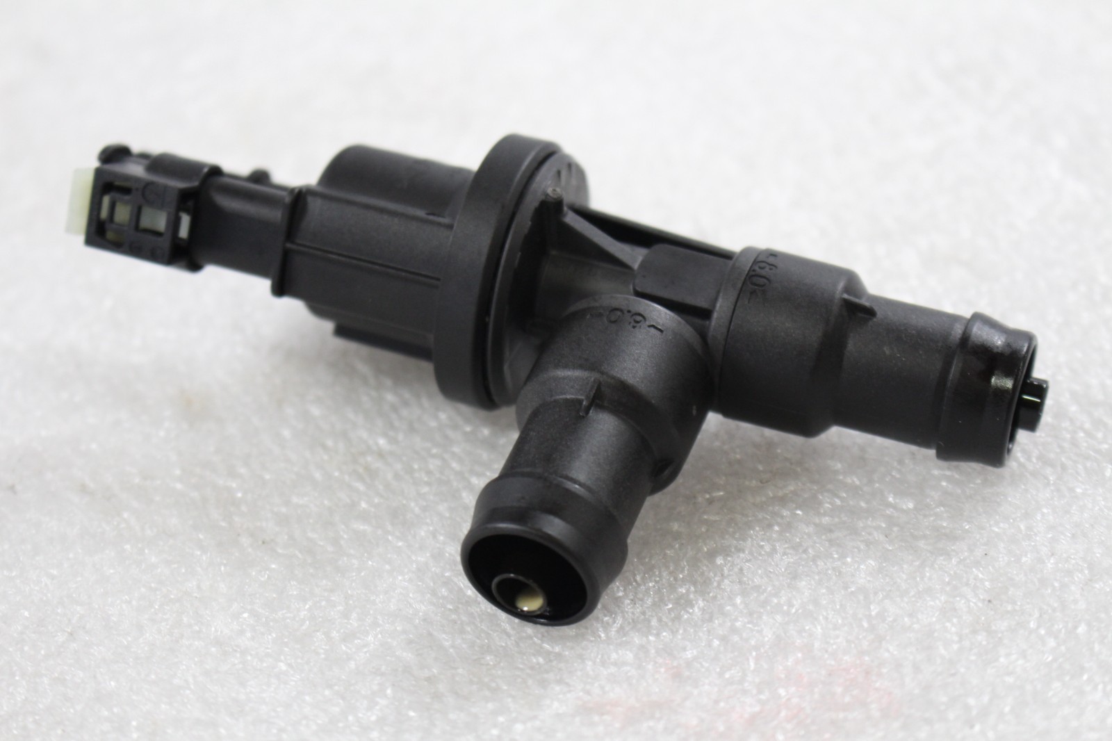 Ferrari 296 GTB, Flush Valve, Used, P/N 751851