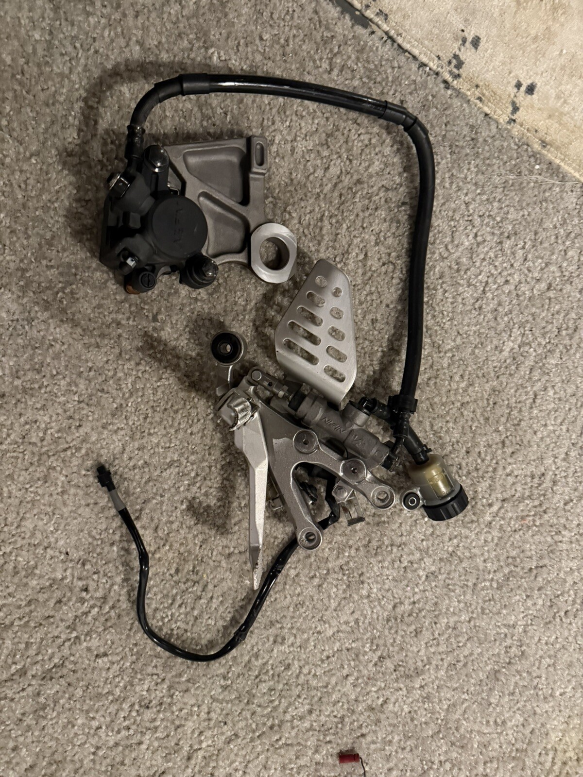 08-16 R6 R6R RIGHT REARSET REAR SET BRAKE LEVER PEG OEM CONTROL FOOT ...