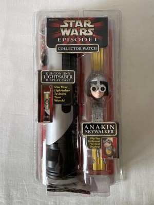 Brandneu Star Wars Episode 1 ANAKIN SKYWALKER Sammleruhr & Lichtschwertgehäuse 46262