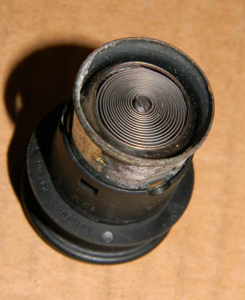 *Encendedor de cigarrillos BMW E31 E32 E34 E36 E38 E39 Z3 325i M3 528i 540 740iL 840Ci 850 Foto 2 de 3