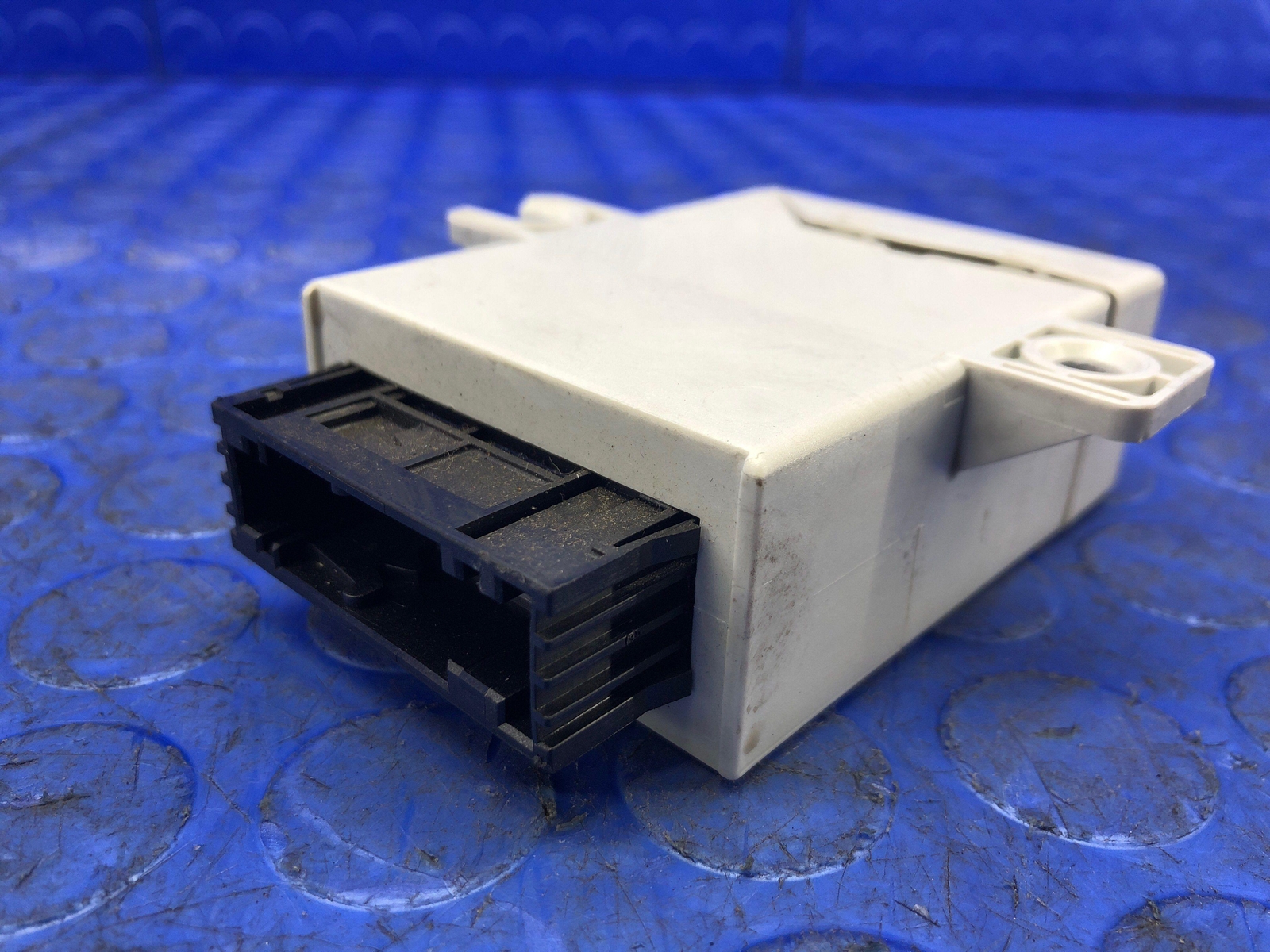 LAMBORGHINI GALLARDO OEM TPMS TIRE PRESSURE MONITOR CONTROL MODULE 400907273