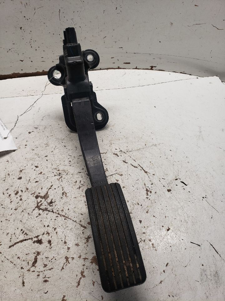 PATRIOT   2008 Accelerator Parts 1298959