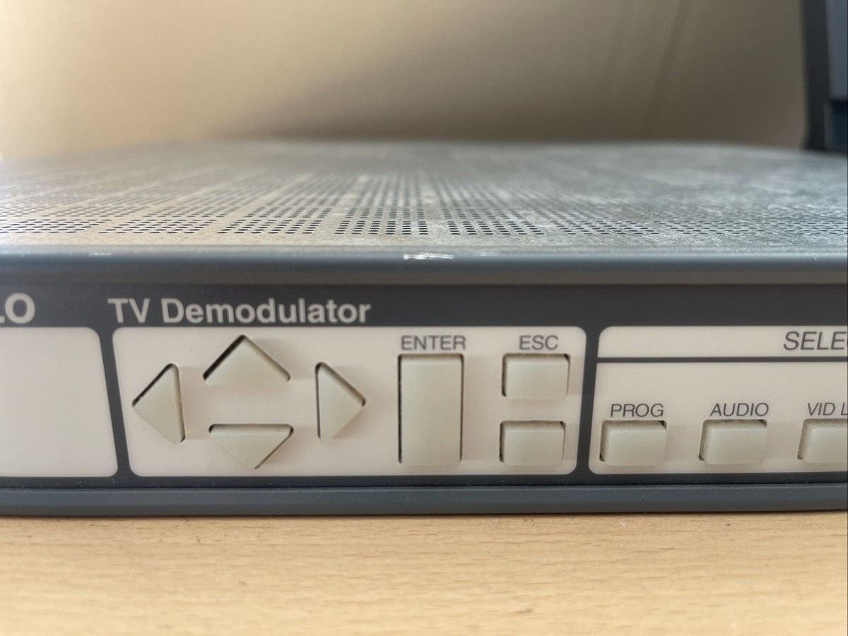 thomson THS806 tntsat demodulateur avec carte