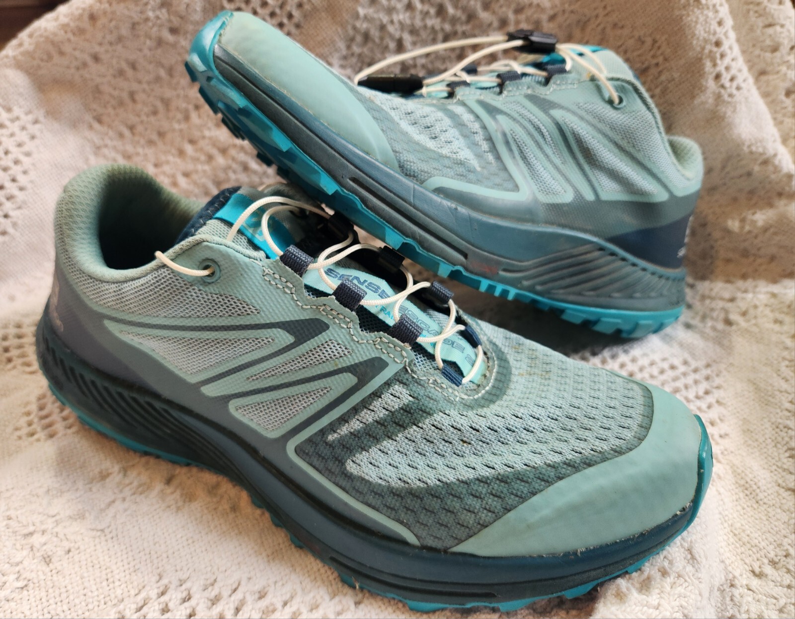 Scarpe da ginnastica da donna Salomon Sense Escape 2 verde acqua taglia 6 5 trail running camminata