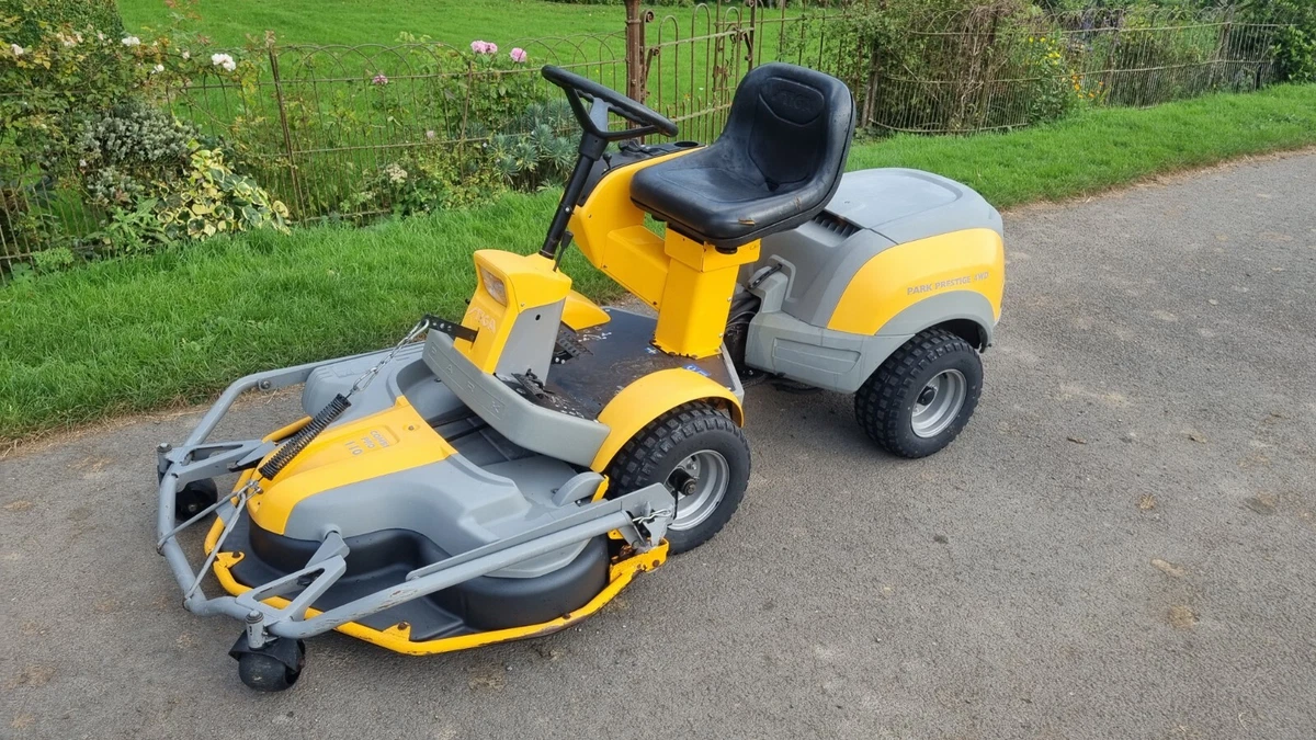 Ebay riding lawn deals mowers