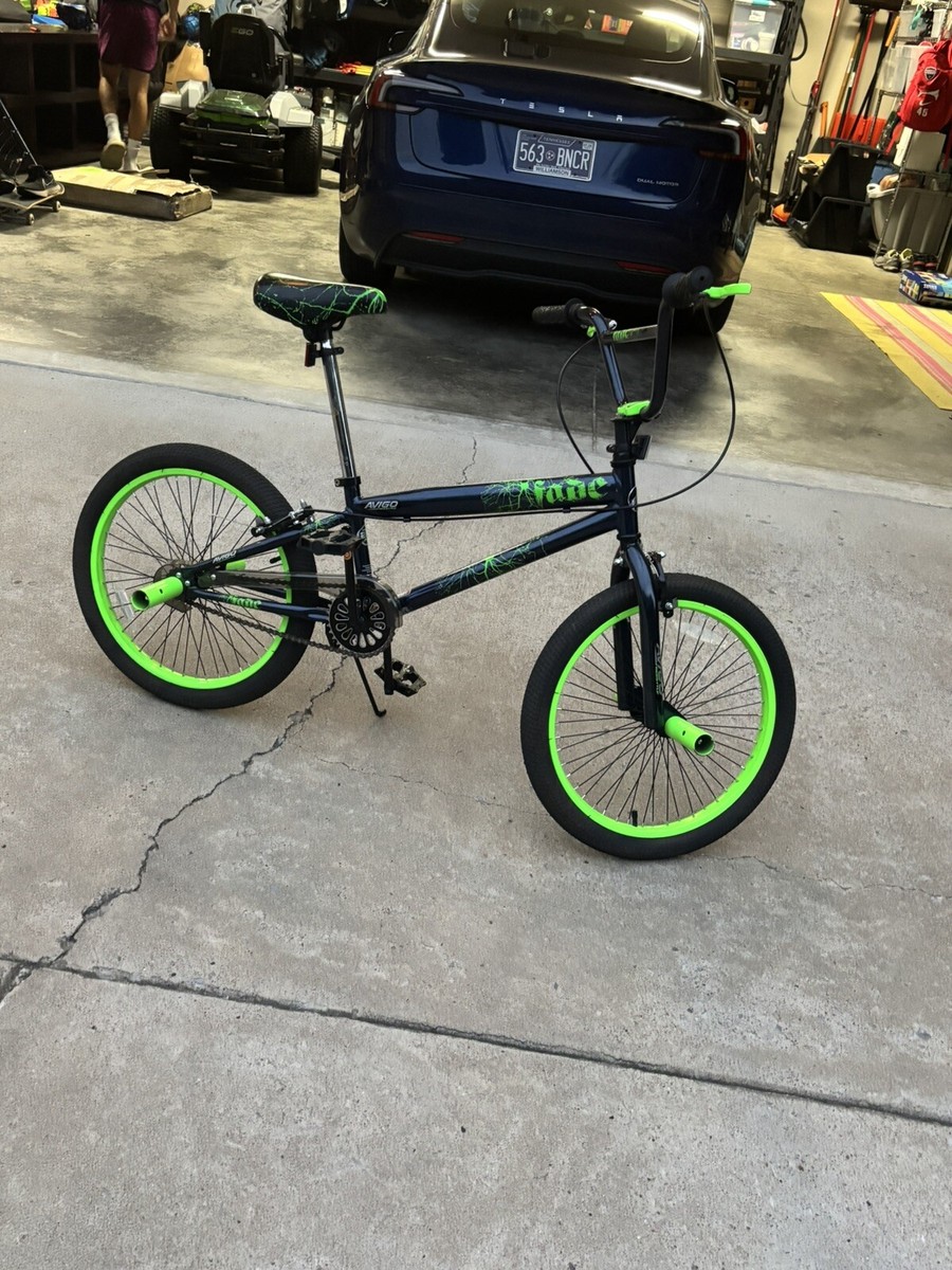 Avigo 20” Fade Boys Bike