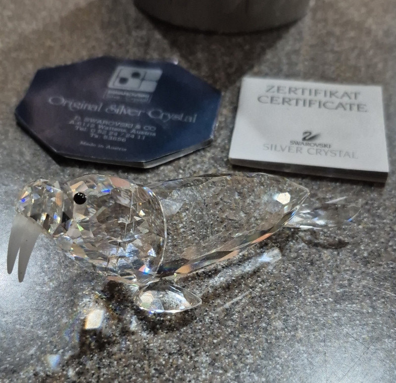 Swarovski Silver Crystal Faceted Clear Walrus 7620 Figurine w/ Box & Certificate