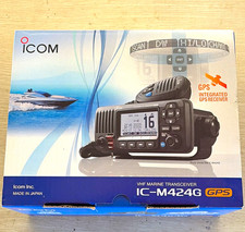 Icom IC-M424G IC-M424G VHF Marine Transceiver GPS Waterproof 25W Black