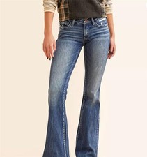 NWT buckle Stella Flare Stretch Jean