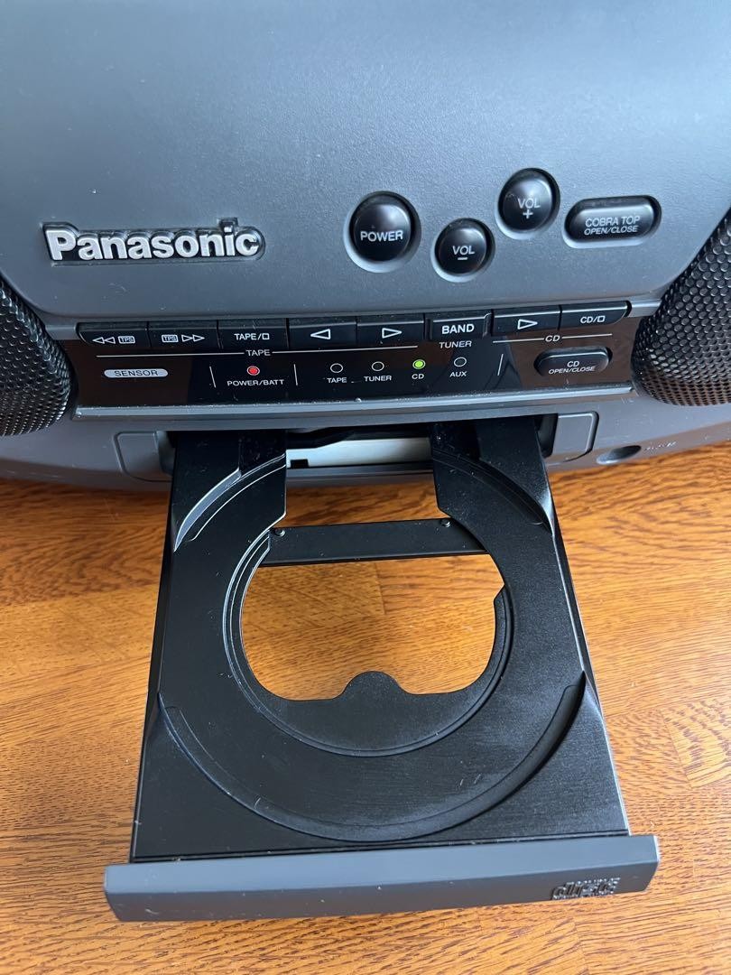 【期間限定 送料無料】Panasonic CDラジカセ本体 RX-DT75 Panasonic RX-DT75 CD/Headphone Jack/Cassette/Radio Boombox
