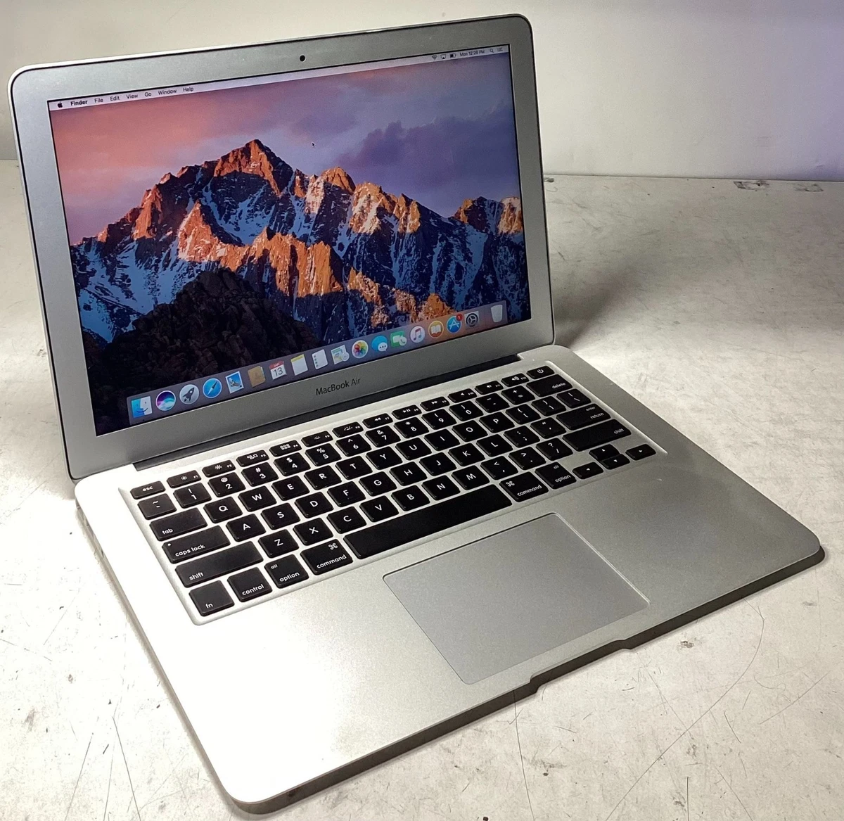MacBook本体 MacBook Air Mid 2011 4GB/256GB Apple MacBookAir 2011 11インチ 中古】MacBook Air 11.6-inch Mid
