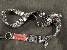 Disneyland Resort Skull Lanyard Black Red Breakaway Detachable Key ID Holder