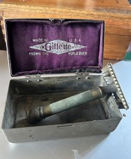 Antique Gillette Safety Razor w/ Case