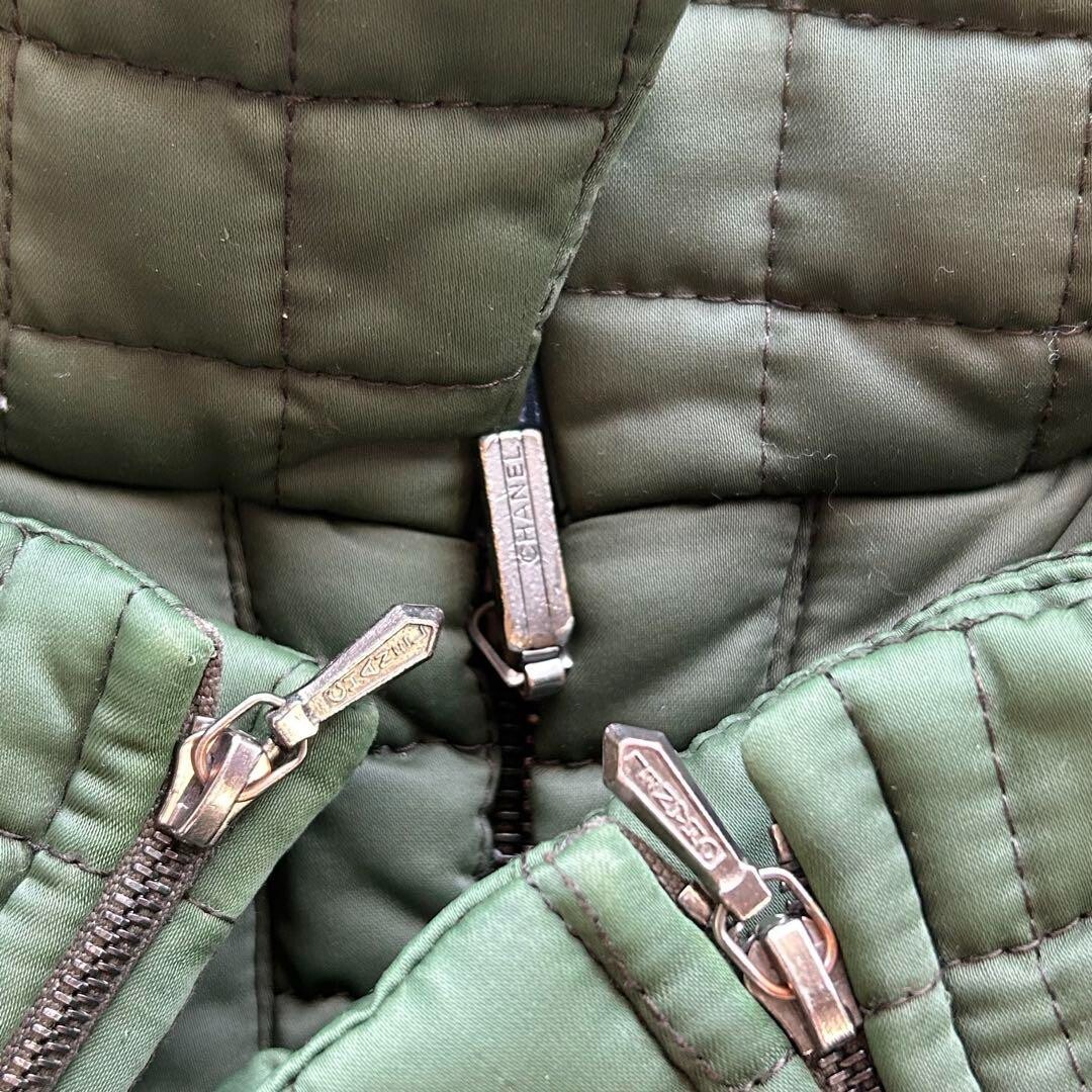 CHANEL IDENTIFICATION Chocolate Bar Quilted Jacket Khaki CHANEL IDENTIFICATION Chocolate Bar Quilted Jacket Khaki