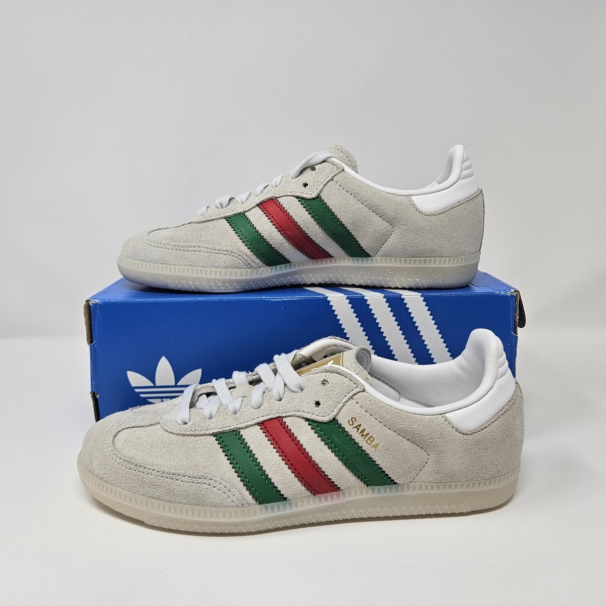 Unisex Adidas Samba OG Italy 'Beige' / IG1826 / Size 4.5 Unisex Adidas Samba OG Italy 'Beige' / IG1826 / Size 4.5