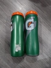 GATORADE (2) Squeeze Water Bottles 32OZ 