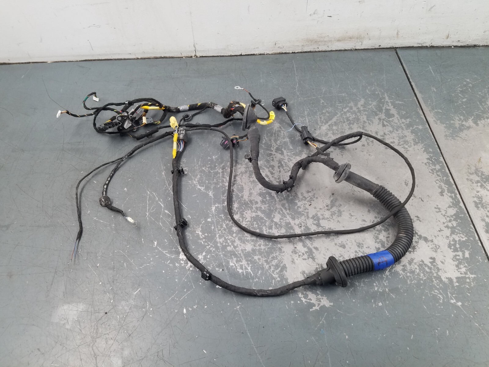 2021 McLaren 765LT Left Door Wiring Harness - *  #5537 C7