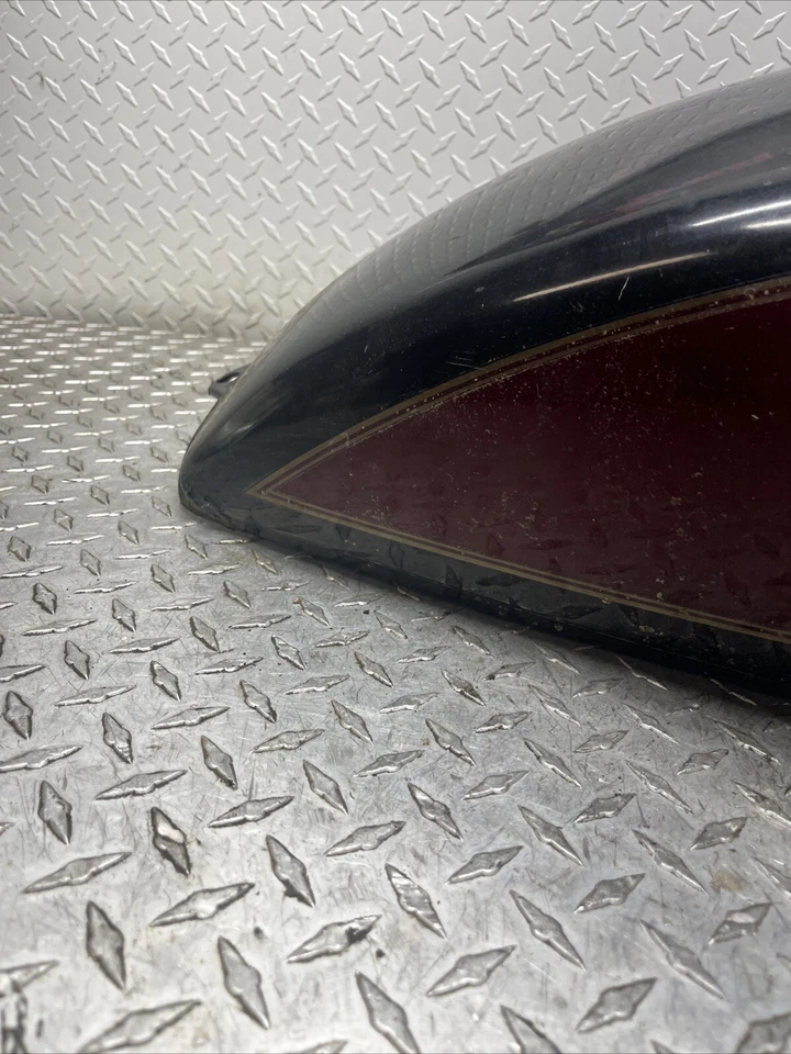 82 Kawasaki KZ 1100 KZ1100 D Spectre petrol gas fuel tank - Image 3 of 4