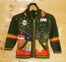 Strickjacke grün Nr.2, Gr.110*116, Kapuze, Kinder Peru Bauernhof Tiere Alpaka