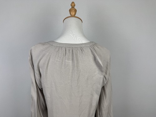 Emily Van Den Bergh Gray Long Sleeve V-Neck Lightweight Blouse Sz 40 - Picture 14 of 24