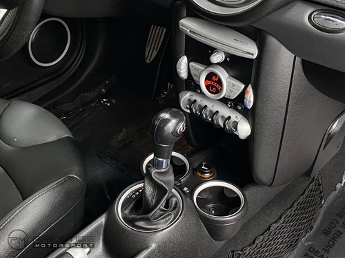 2007 MINI Cooper S 2dr Hatchback - Picture 35 of 40