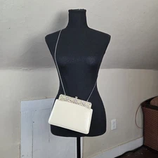 VTG Judith Leiber Lizard Skin Evening Bag Clutch w/ Floral Jeweled Clasp & Chain