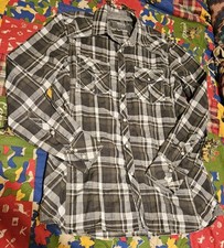 BKE Mens Medium Western Shirt Gray Plaid Long Sleeve Pearl Snap Standard Fit
