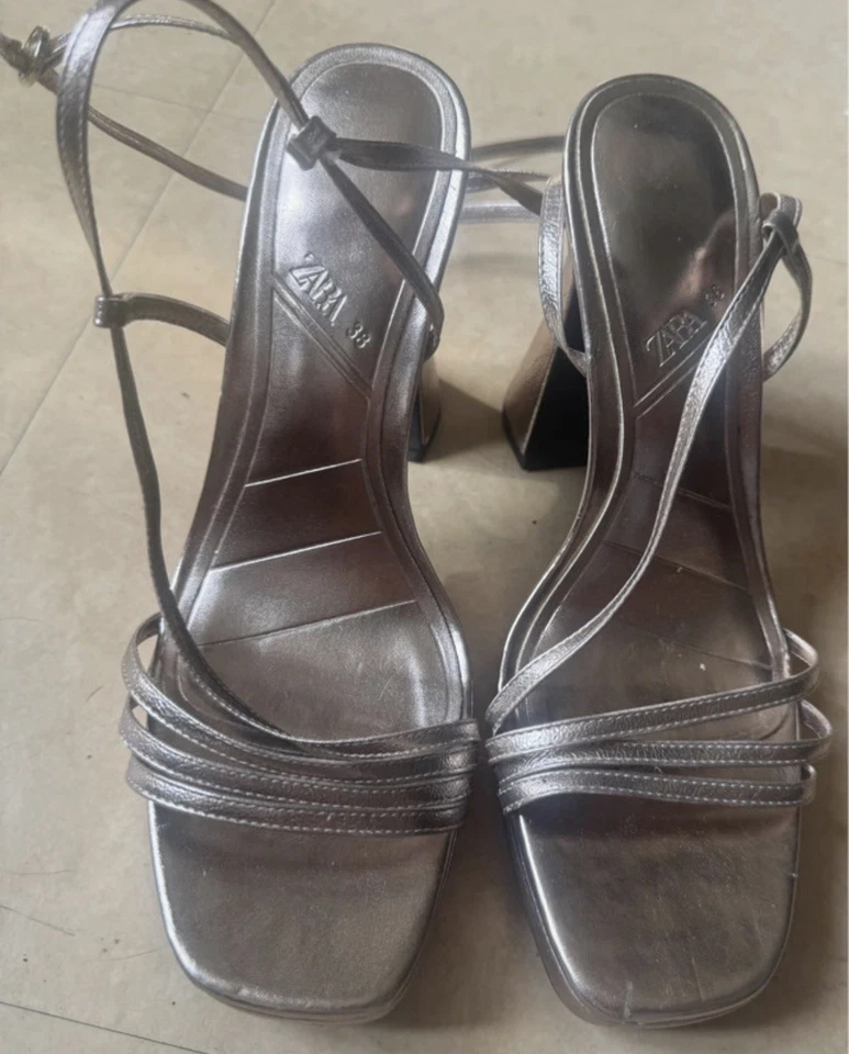 ZARA sandales talons argentées à brides et lacets femme EU 38 pointe ouverte - Photo 2/4
