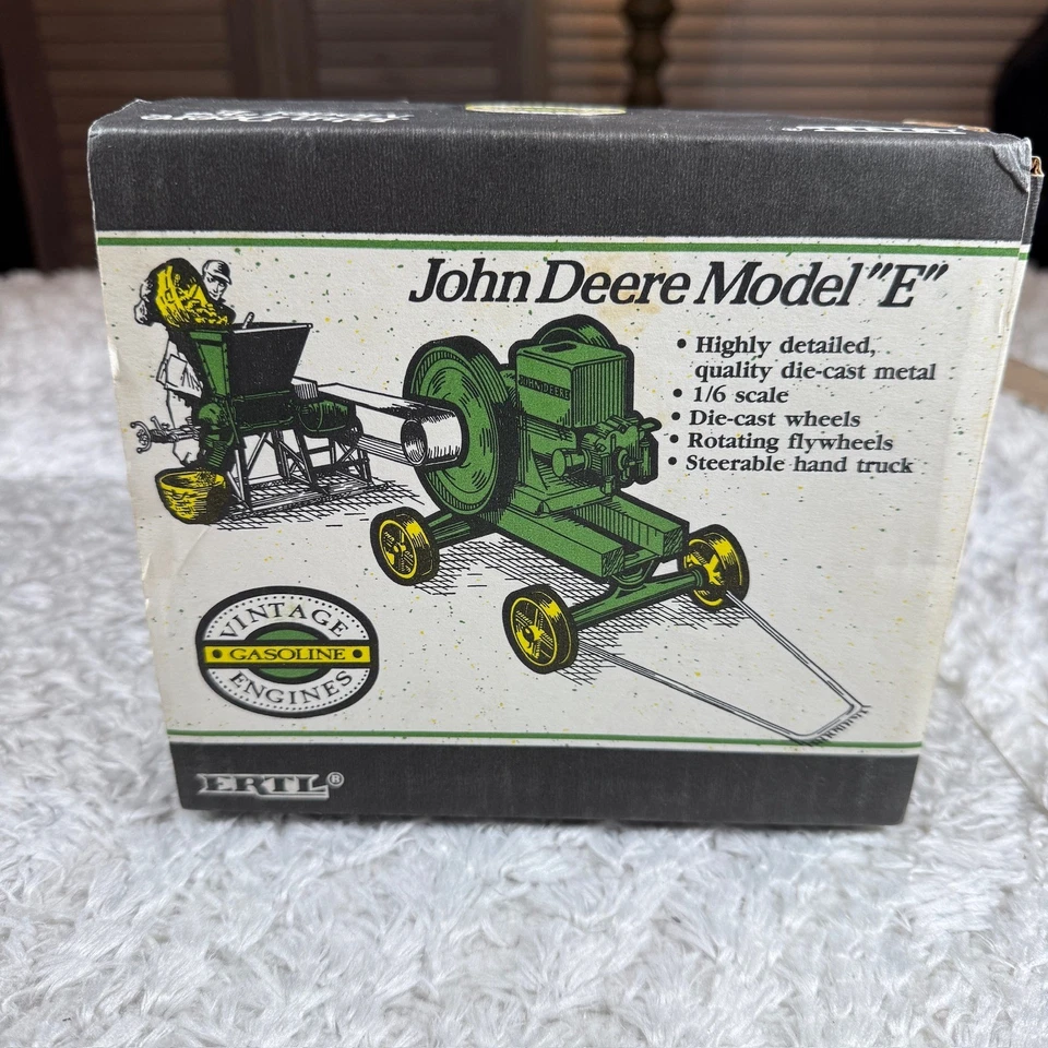 ERTL John Deere Model E Vintage Gasoline Engine Replica 1/6 Scale Die-Cast - Image 4 of 4