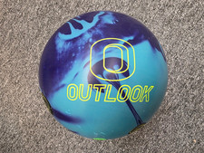 15 lbs USED Columbia OUTLOOK bowling ball