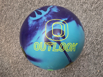 15 lbs USED Columbia OUTLOOK bowling ball