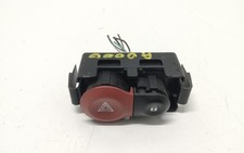 PULSANTE LUCI DI EMERGENZA PER RENAULT Modus 1° Serie 8200214896 (04>06)
