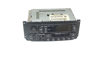 Jeep Grand Cherokee WJ 01-02 Cassette AM FM Radio 56038931AB