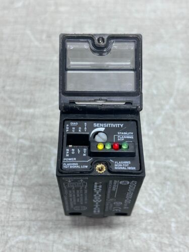 ALLEN-BRADLEY 42GDU-9200-QD Photoswitch Polarisierter Reflexionssensor 16 Fuß - Bild 7 von 11