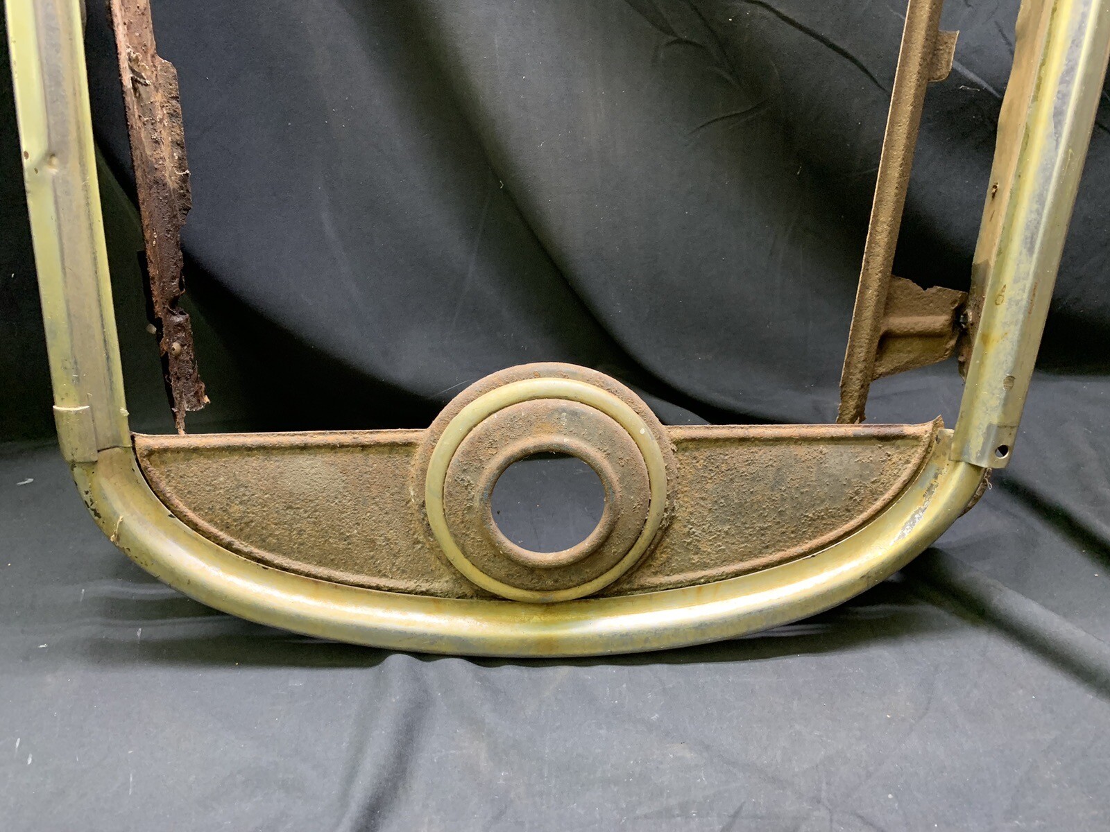 1931 Chevrolet Radiator Shell Chevy Vintage 1138 | eBay