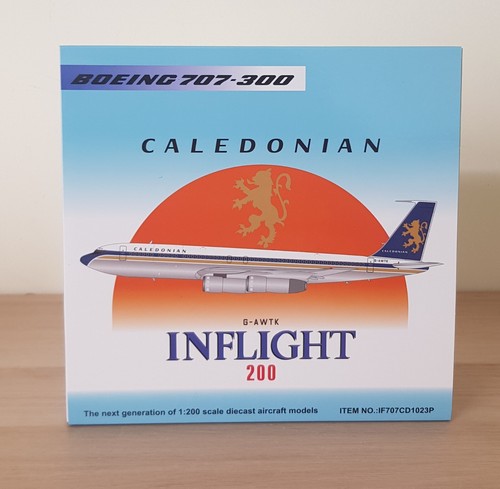 InFlight 1/200 IF707CD1023P, Boeing 707-349C Caledonian Airways G-AWTK - Foto 2 di 10