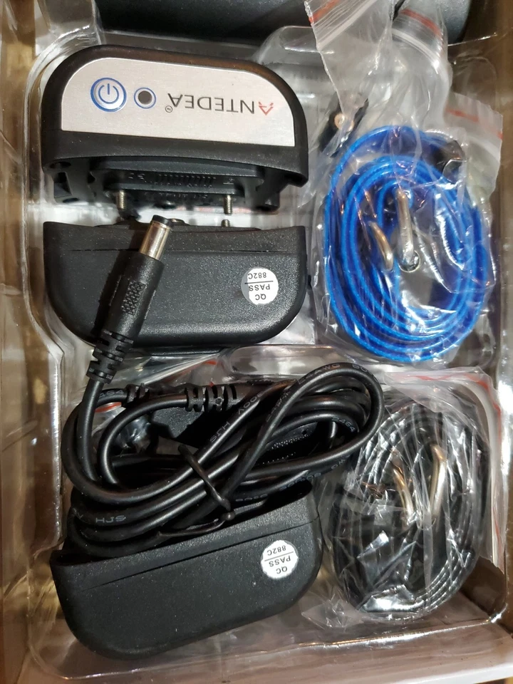 Sistema de Valla Inalámbrico para Entrenamiento de Perros y Exterior 2 en 1 Inteligente Foto 4 de 4