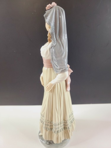 Lladro #5125 Goya Lady Original Box 1980 Markings - Picture 6 of 11