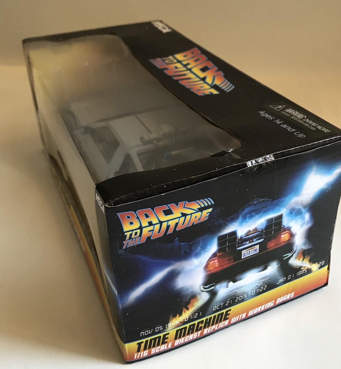 Retour vers le Futur Temps Machine 1/16 Echelle Moulé Réplique Delorean