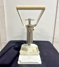 DOLE H.D COMMERCIAL PINEAPPLE PEELER/CORER MANUAL PINEAPPLE PEELING MACHINE (CT)