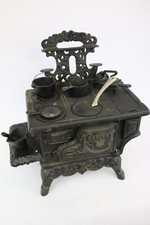 Vintage CRESCENT Miniature Cast Iron Stove Toy / Salesman Sample NOT REPRO Acc