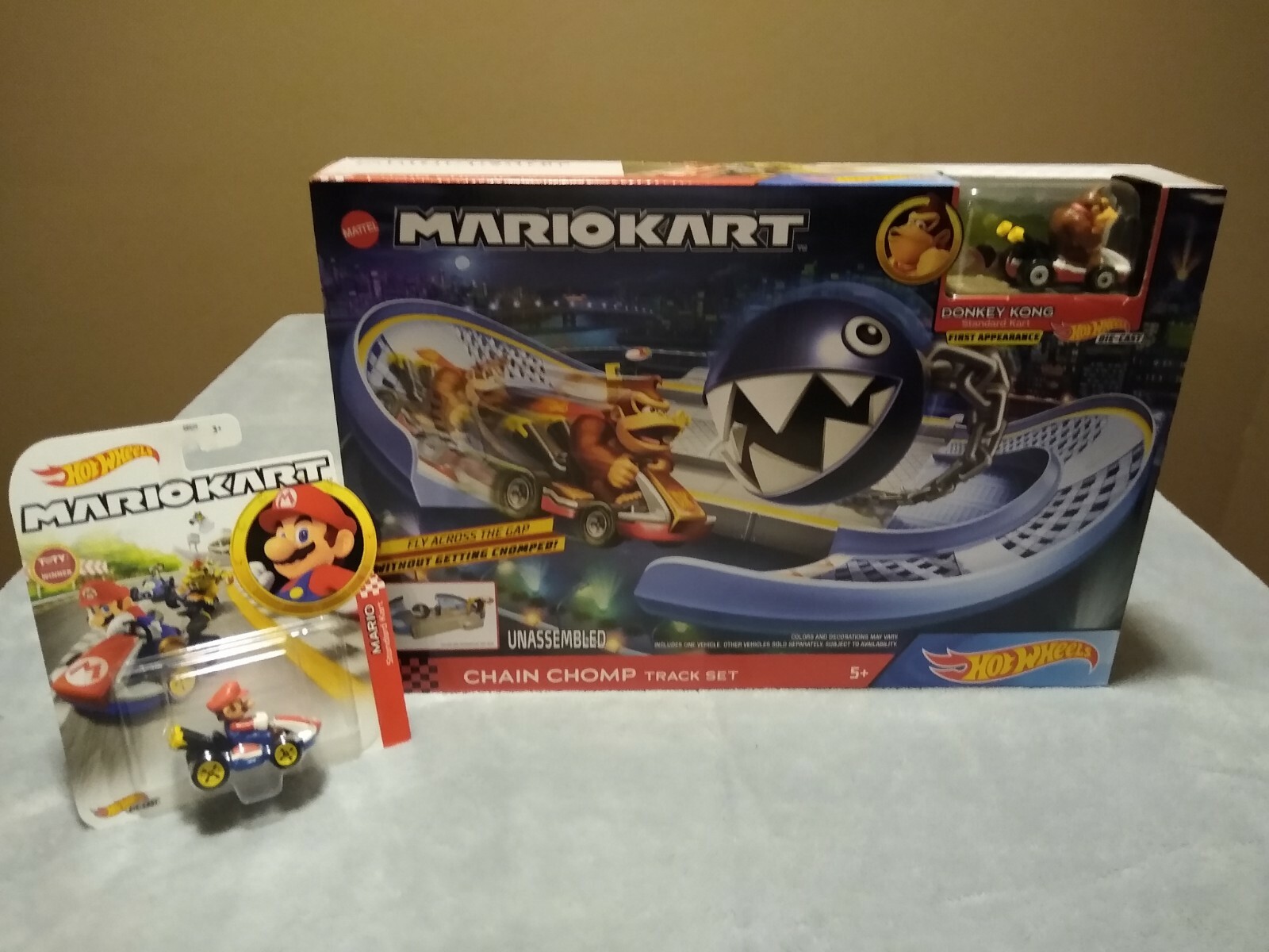 Hot Wheels Mario Kart 🎄 Chain Chomp 🎄 Track Set w/ Donkey Kong + Mario