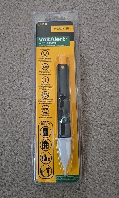 Fluke 1AC-C2II VoltAlert Non-Contact Voltage Detector Pen Tester 90-1000v