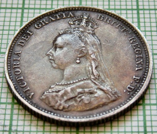 GREAT BRITAIN QUEEN VICTORIA 1887 JUBILEE SHILLING, SILVER PATINA High Grade - Picture 3 of 6