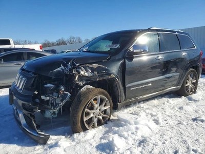 (LOCAL PICKUP ONLY) Driver Front Door Wk Body VIN E Or F 6th Digit Fits 11-22 GR