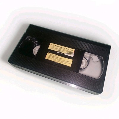 VHS Videokassette, Angelique Und Der König & Orion 3000 Raumfahrt Ungetestet
