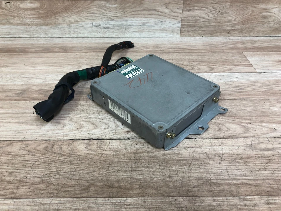 MAZDA RX7 RX-7 OEM MÓDULO DE MOTOR DELANTERO DME COMPUTADORA CEREBRO ECU 1,3 L 1987-1988 Foto 4 de 4